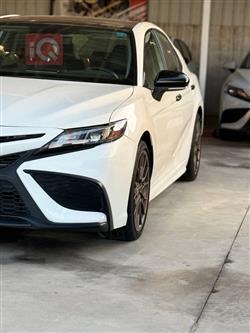 تۆیۆتا کامری